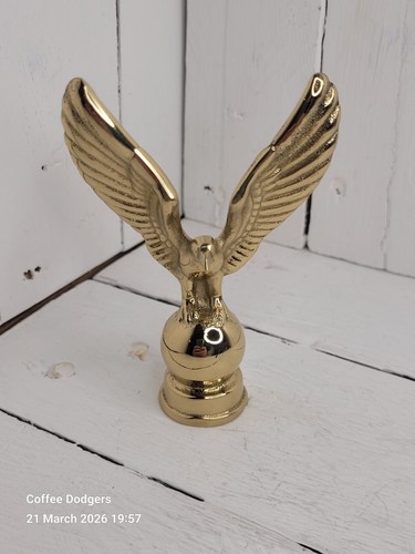 Elektra gold painted eagle - gold,